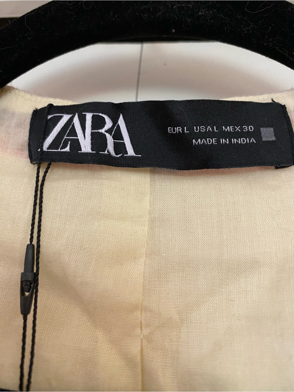 Zara Cream Sleeveless Embroidered Vest with Pink & Green Accents - Picture 2 of 7